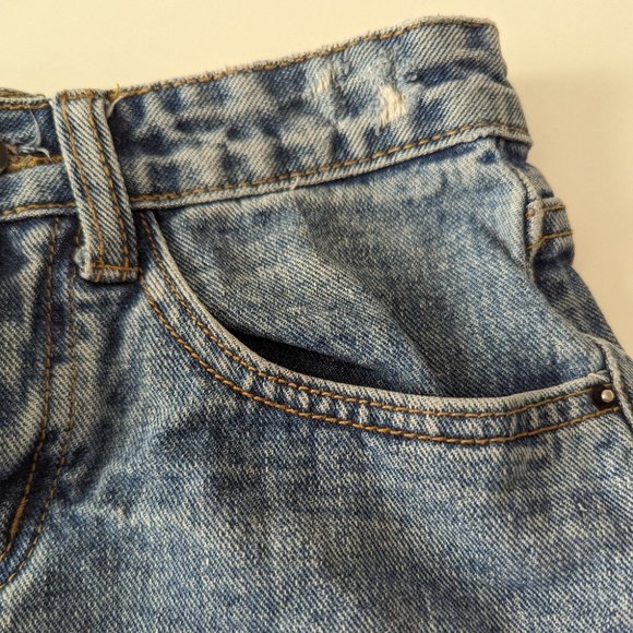 Alexander Wang Distressed Denim Cut Off Jean Shorts - Picture 10 of 10